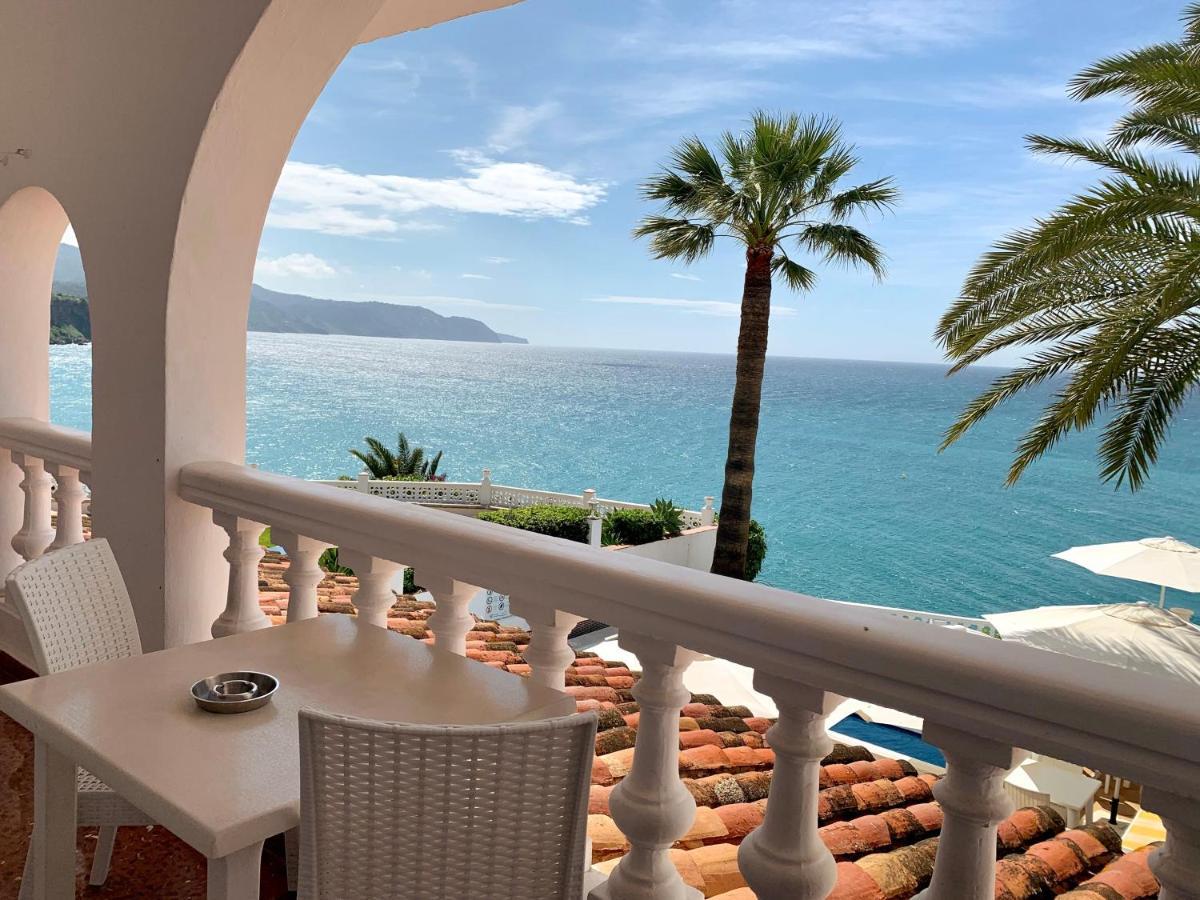 Hotel Paraíso Del Mar Nerja Exterior foto