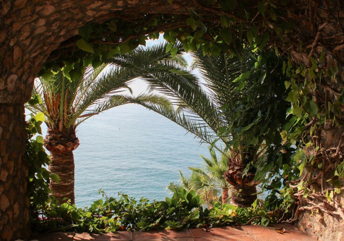 Hotel Paraíso Del Mar Nerja Exterior foto